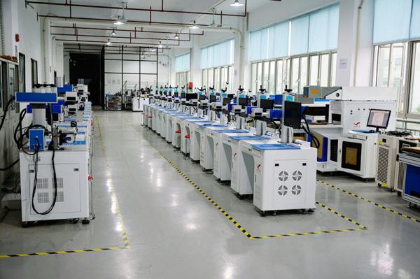 30W 50W Flying Laser Marking Machine Practical With Air Cooling