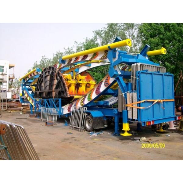 Compact Design Trailer Mounted Rides With UFO Turntable And Sliding Track