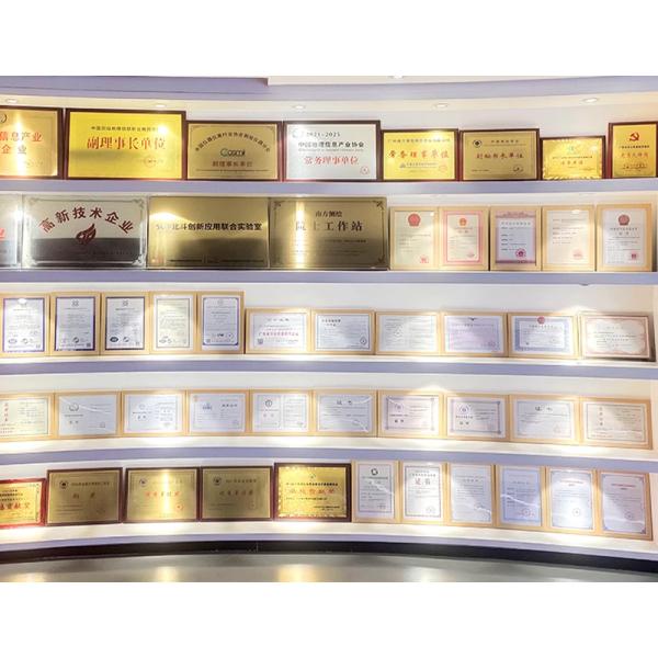 Pocket RTK GNSS GPS Base Rover Surveying Instrument Hitarget T7mini Receiver System