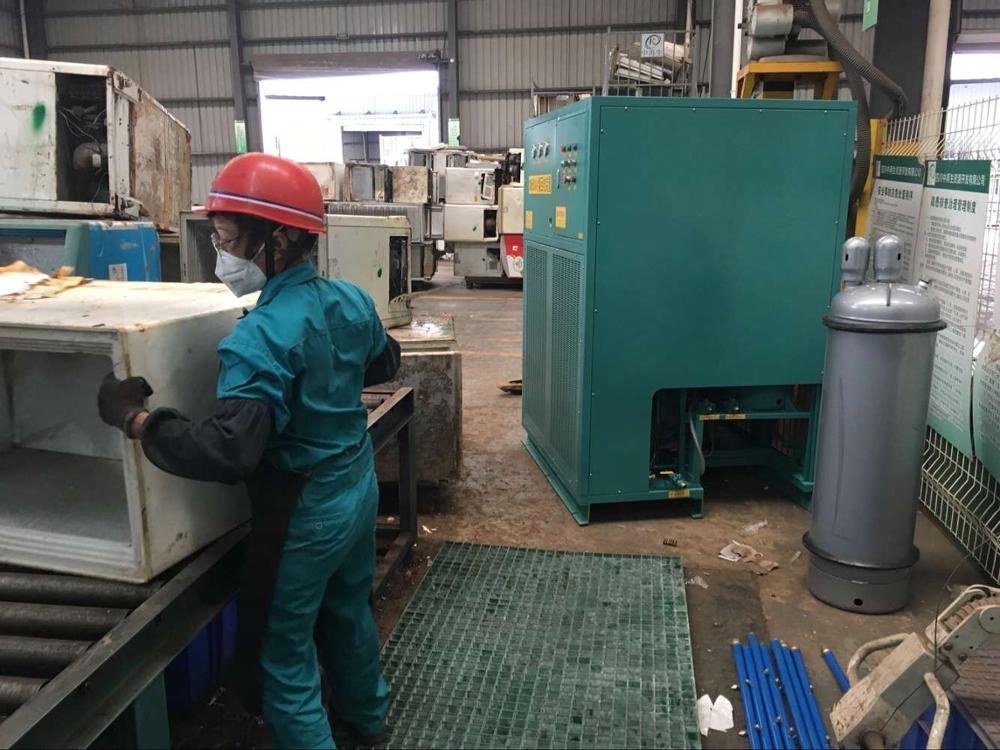Waste Recycling Refrigerant Recovery Machine 25HP Oil Less Ac Recovery System