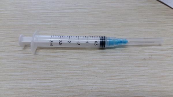 Quality 3ml luer lock disposable syringe for sale