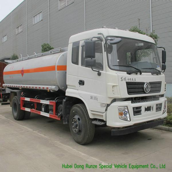 Dongfeng Mobile Fueling Trucks Raod Tanker LHD / RHD 4x4 ALL Wheel Drive