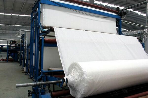 SGS Approved Environmental Artificial Grass Carpet For Landscape Garden Deco With U.V. Resistance PE Pile Content
