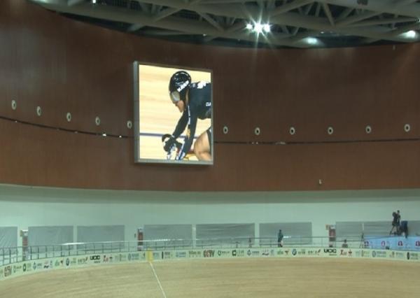 Quality P10 Large Size Led Advertising Board Screen Easy Setup 100000 Hrs Life Span for sale