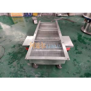 SUS 316L Food Grade Rectangular Linear Vibrating Screen Separator For Jelly Bean