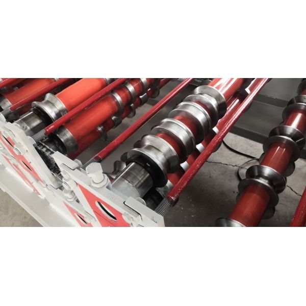 Good quality factory directly trapezoidal Steel roof panel Sheet roll forming machine