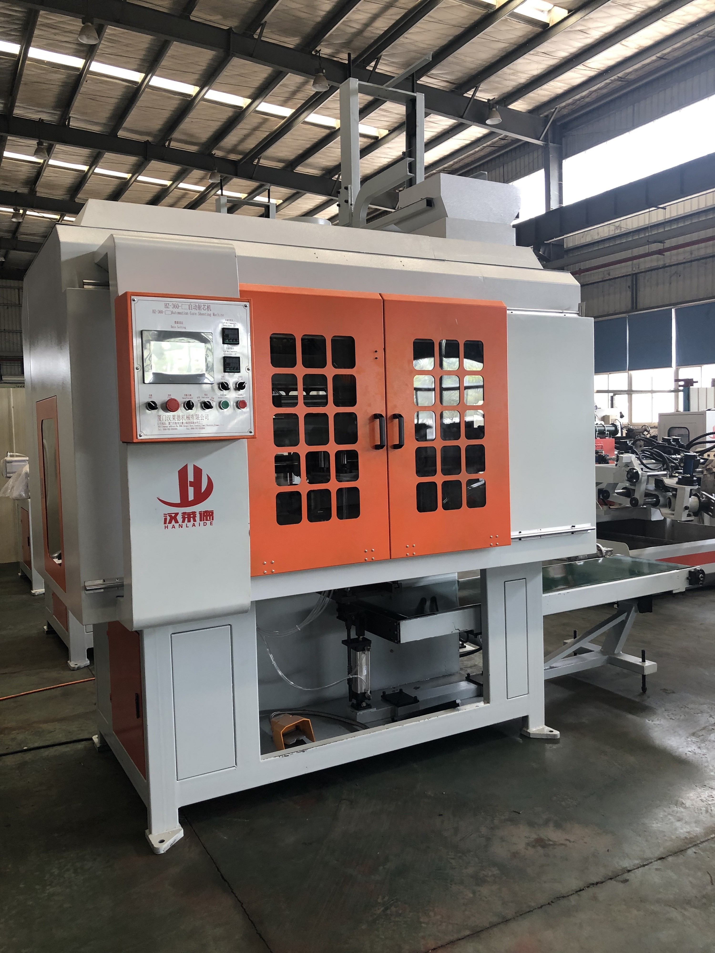 Sand Core Shooter Machine Core Making Machine With Automatic Blow Head Sand Loading