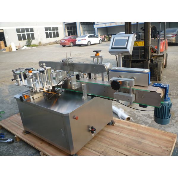 Multifunction Electric / Automatic Labeling Machine For Plastic Glass Bottles