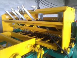 China Guarding Fence Mesh Panel Welding Machine , Fencing Wire Making Machine For Bird Cage wholesale