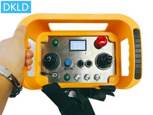 250 Meter Wireless Remote Control For Two Universal Endless Rocker Unmanned Tractors