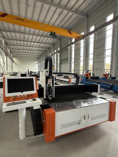 Quality ±0.01mm Positioning Accuracy Single Table For 1000W-6000W Power And High Precision Metal Processing for sale