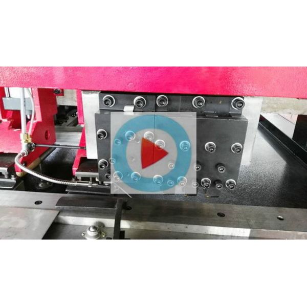 CNC Plate V Grooving Machine Equipped 380V 60HZ , V Groove Cutter High Efficiency