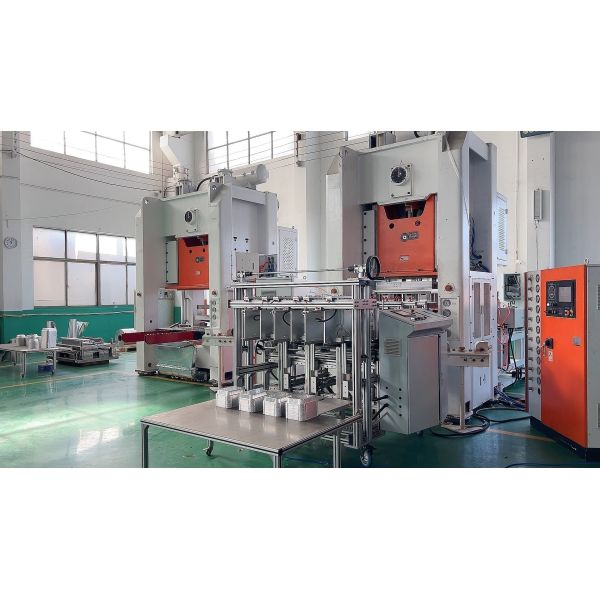 CE Certification 80 TON Gemany SIMENSE Motor Aluminium Foil Container Production Line T80