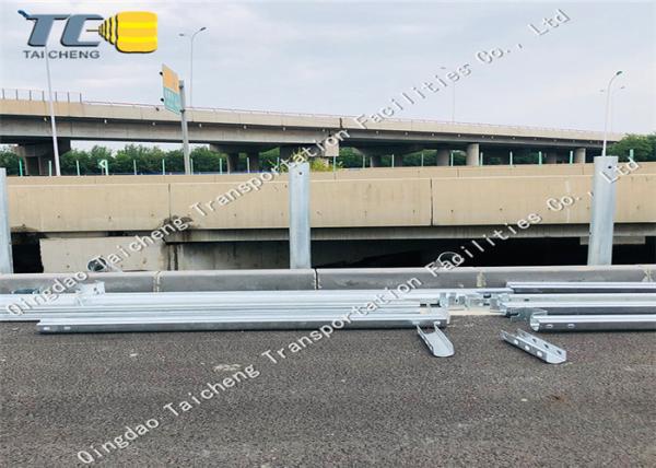 Quality Metal Tunnel Crash Beam Barrier Rustproof , Highway Guard Rail Barrier for sale