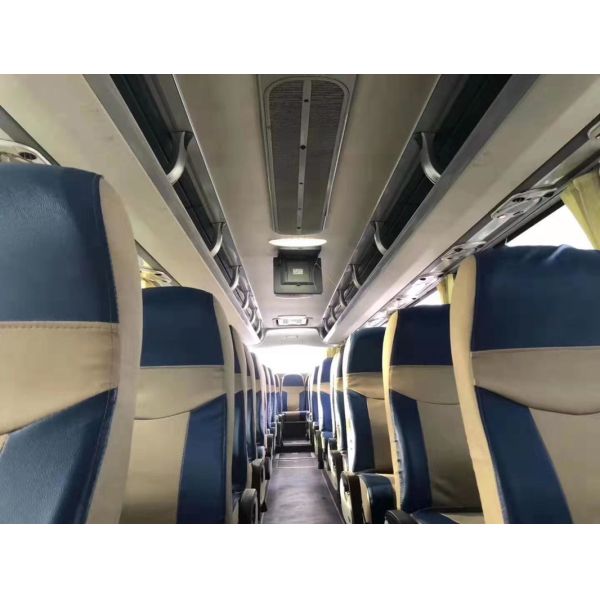 59 Seats 2011 Year One And Half Deck Used Commercial Bus Yutong ZK6127 Model