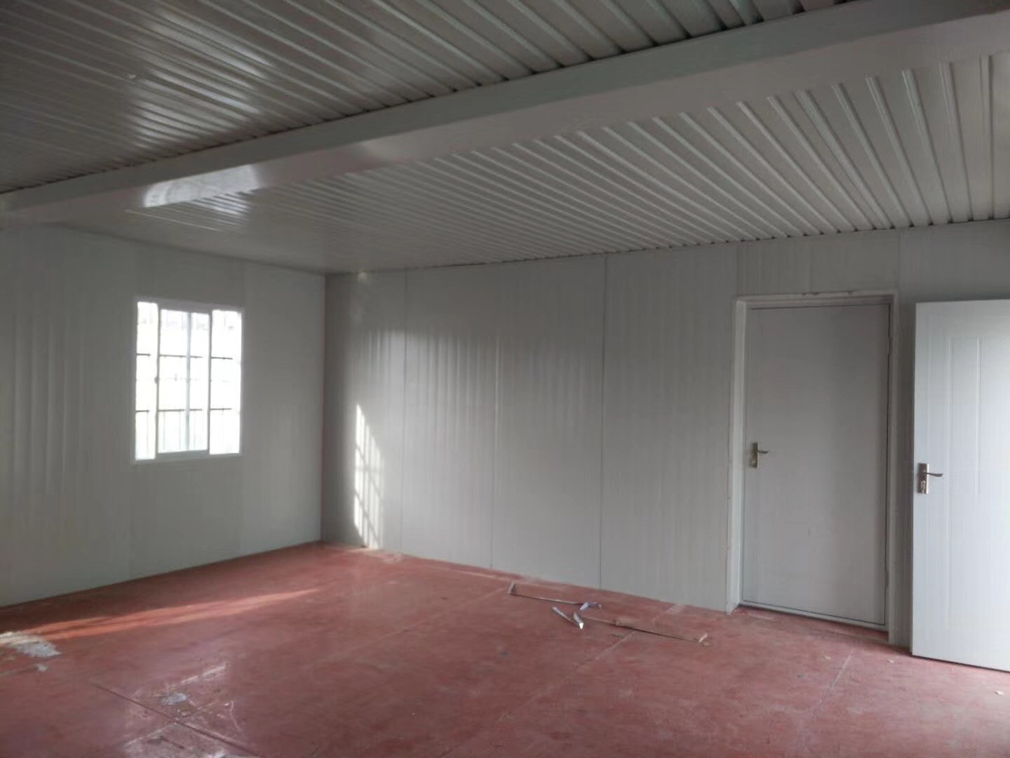 Modern High Quality Unique Designed Steel Structure Frame Container Building