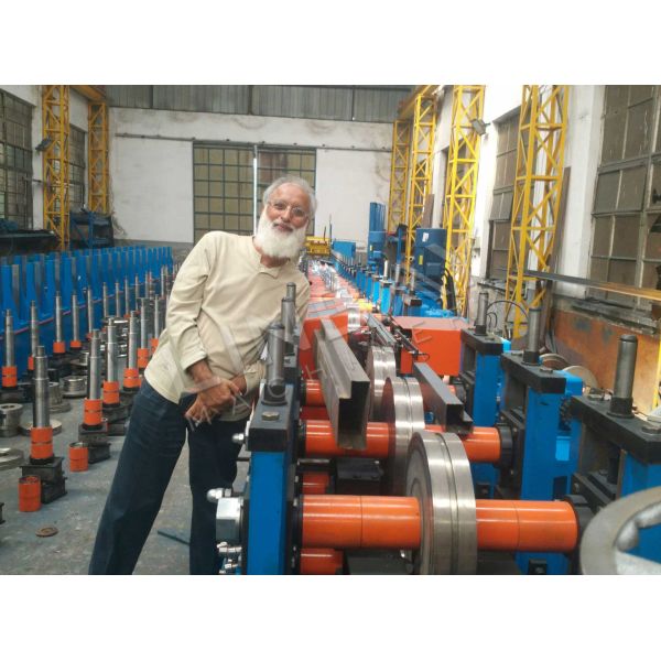 1.5mm-2mm Pallet Rack Roll Forming Machine 440V 22kw Iron Stands Galvanized Steel