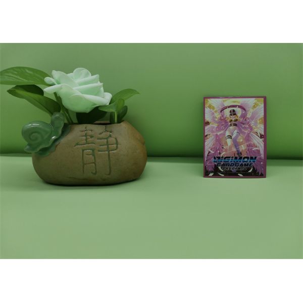 OPP VMPET CPP Material Custom Card Sleeves Gravure Printing Size 66X91mm