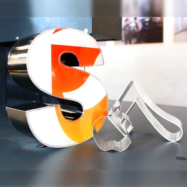 Versatile Flanging Notching Channel Letter Bender Machine For 3D Letter ET20C
