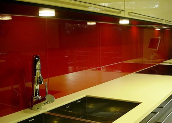 Quality Red Painted Glass Backsplash Toughened Custom Pattern Heat Resistance for sale