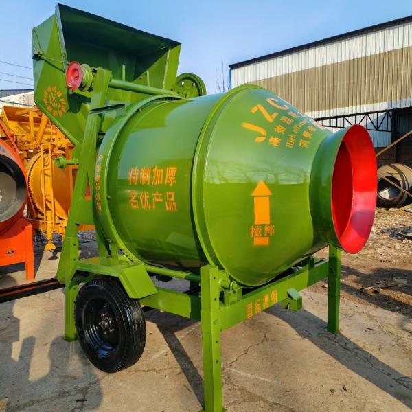 Quality 380V Customized Voltage Self Loading Cement Mixer 80MM Aggregate Self-Dumping Mixing Machine for sale