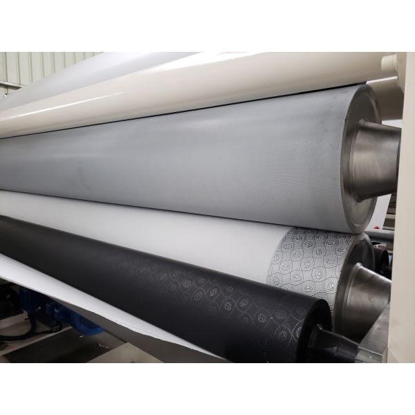 Xinyun Automatic White Toilet Roll Paper Rewinding Machine price