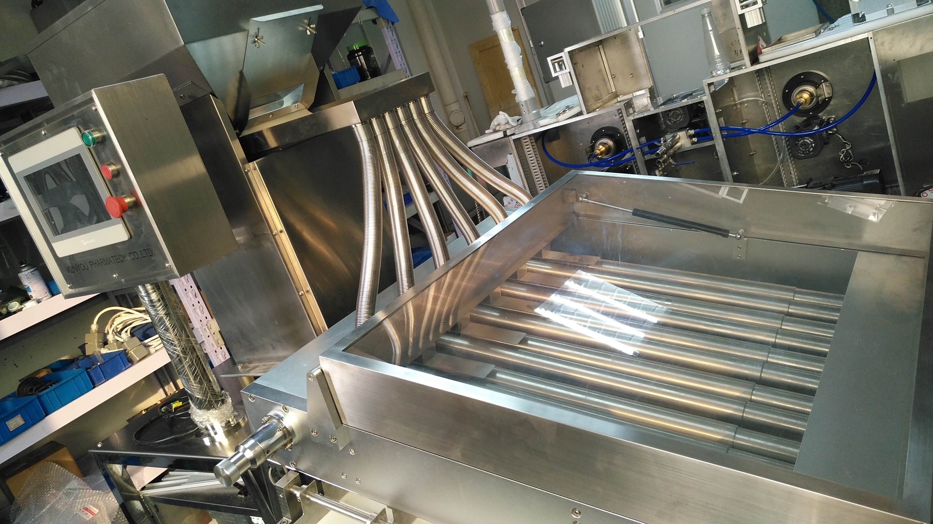 Softgel Capsule Sorting Machine Size And Shape With Adjustable Roller Distance