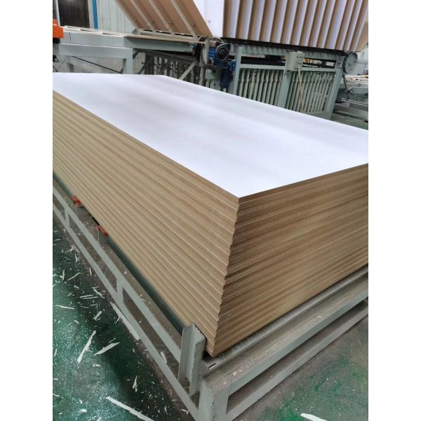 Construction Melamine 1830mmx3660mm Decorative MDF Panels