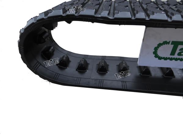 Quality Friction Drive ASV Rubber Tracks With Reinforced Drive Lugs High Running Speed for sale