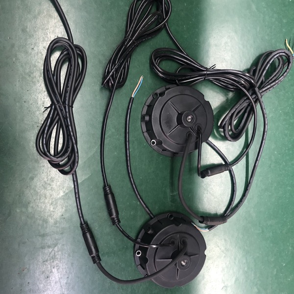 Self Locking Waterproof Male Female Power Connector Injection Molded LED Plant Light