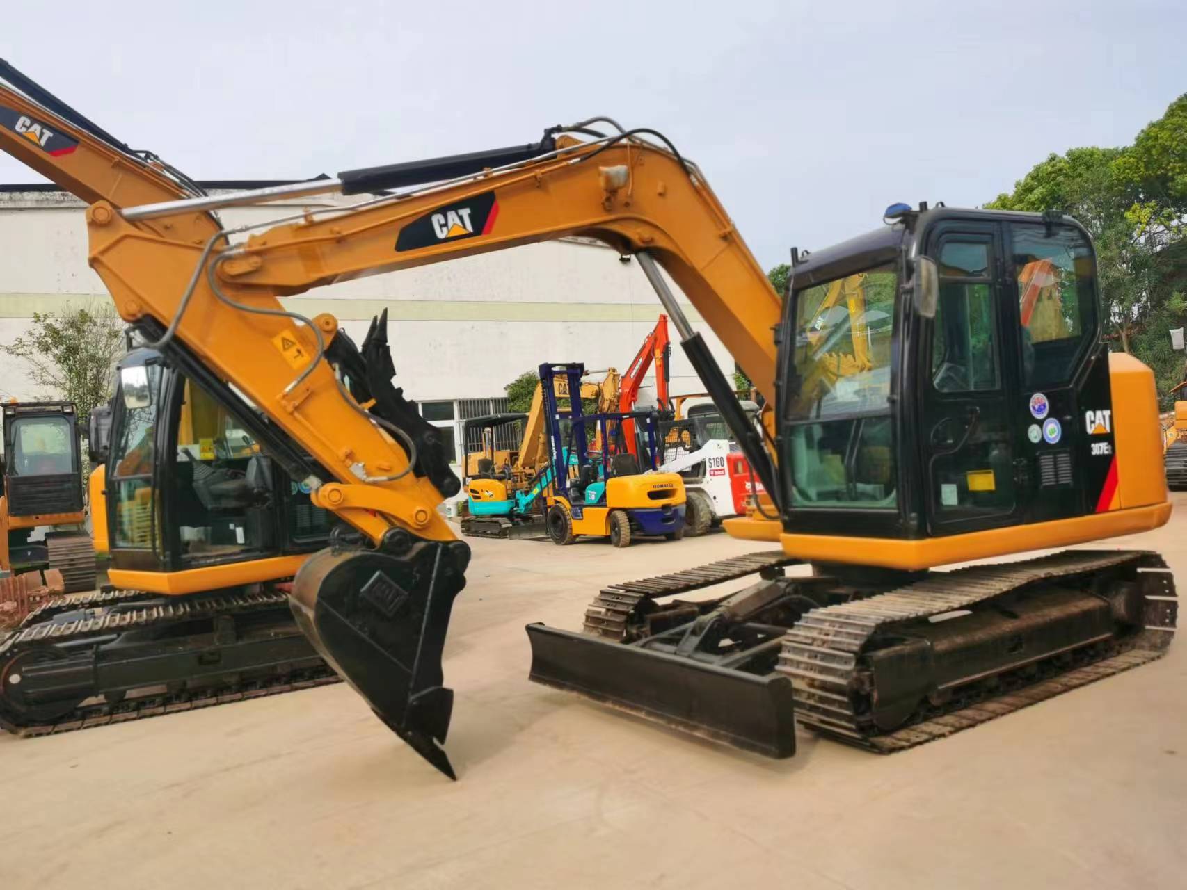 2017 Used Japan Digger 307E Mini Excavator Caterpillar 306 308 307 Affordable Prices