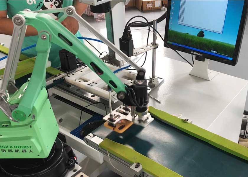 4 Axis 1 Kg Max Payload Small Programmable Loading Industrial Robot