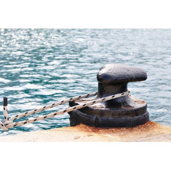 Adjustable Height Mooring Bollards Anti Slip Surface Nautical Bollards