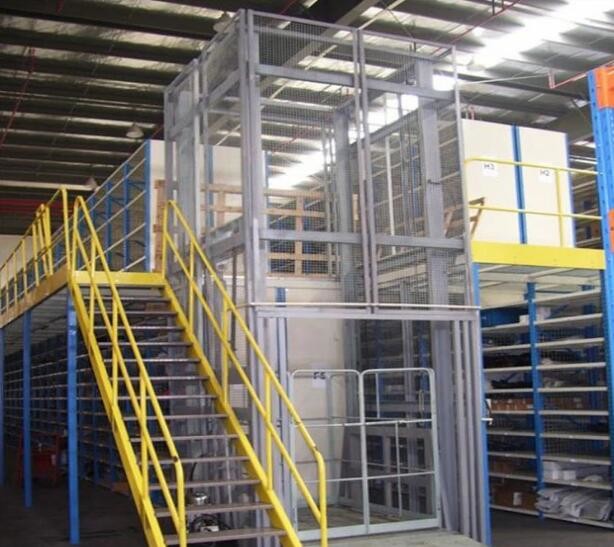 3T 4m Guide Rail Elevator Shear Fork Lift Platform with Emergency Stop Button for Cargo