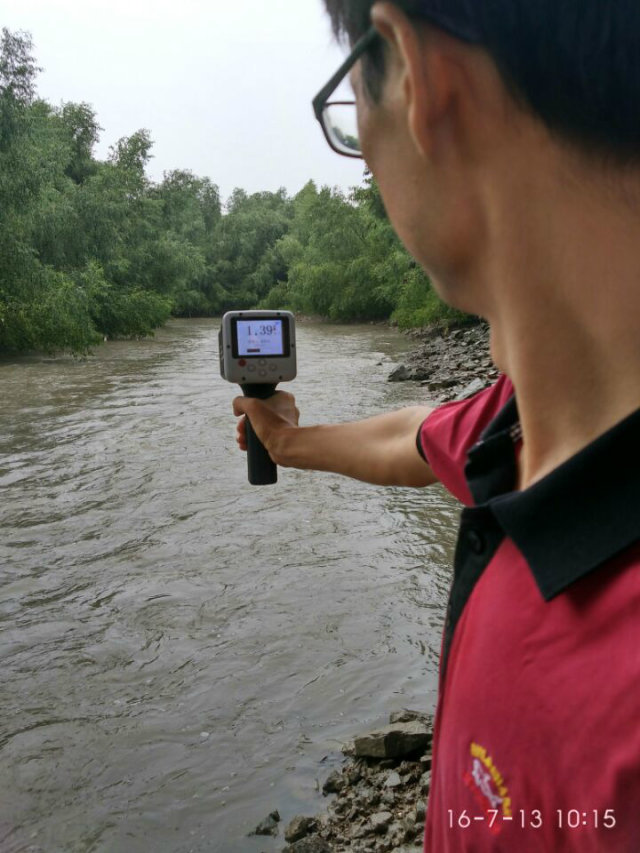 High Resolution Portable Handheld River Surface Radar Flow Speed Meter IP67 Protected