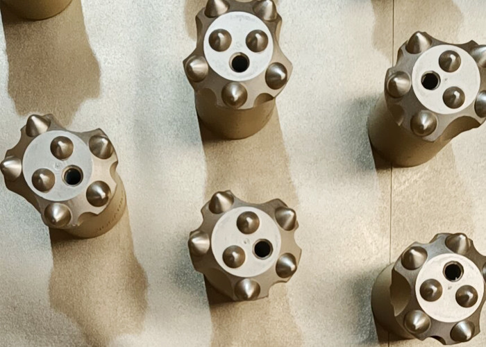 Mitsubishi Style 7 Buttons 38mm Tapered Button Bit For Dimensional Stone