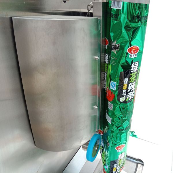 JB-300F Automatic milk powder packaging machine with CE approval