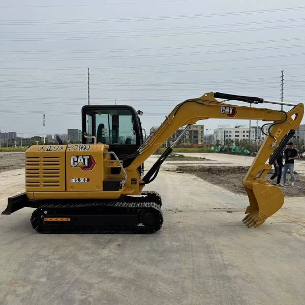 305.5E2 Mini Used CAT Excavator Caterpillar 303.5E CR Smooth Operation