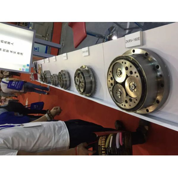Low Backlash Cycloidal Pin Gearbox Speed Reducer Motor Internal Angular Support Bearings