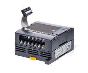 Automobile Omron CP1W-TS102 Temperature Sensor Unit IP20 rated
