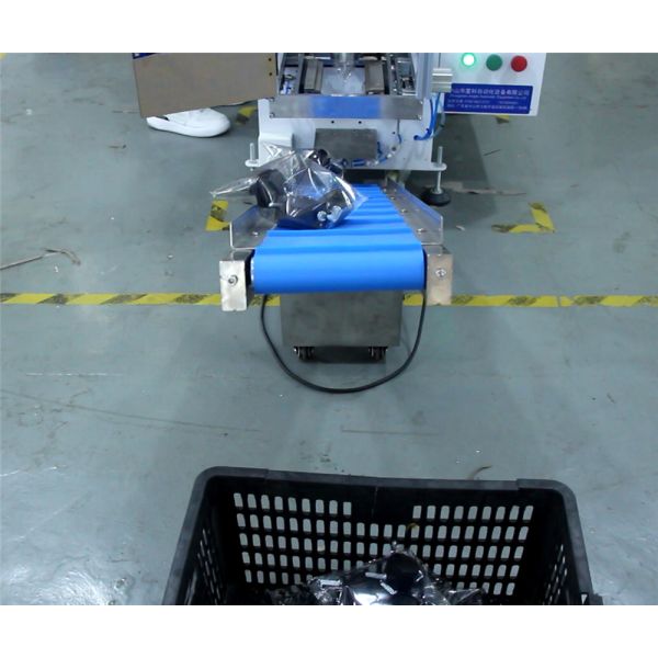 Armchair Fitting Casters Automatic Counting Filling Bag Sealer Packaging Machine