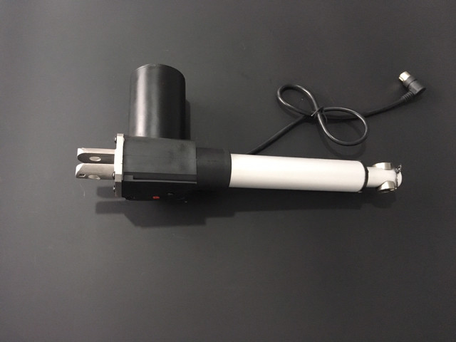 Aluminium Alloy Lead Screw Actuator Standard Screw Drive Linear Actuator