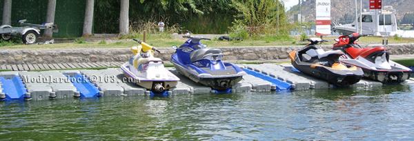 Quality Floating dock ramp roller for sale