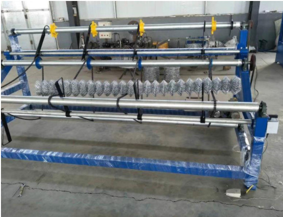150KVA Weld Mesh Making Machine With Double Cross Feeders