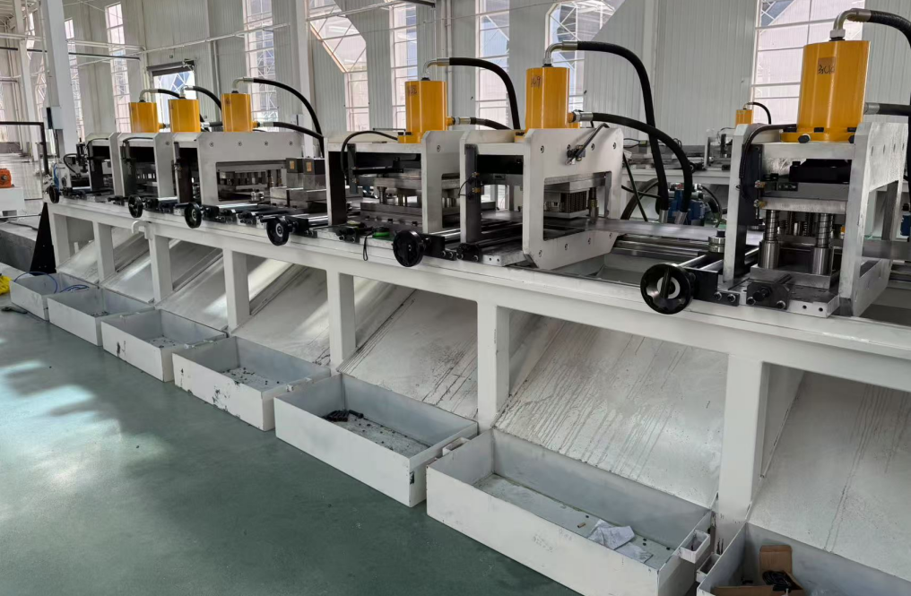 Z purline with multi-punching for RV bottom beam making machine