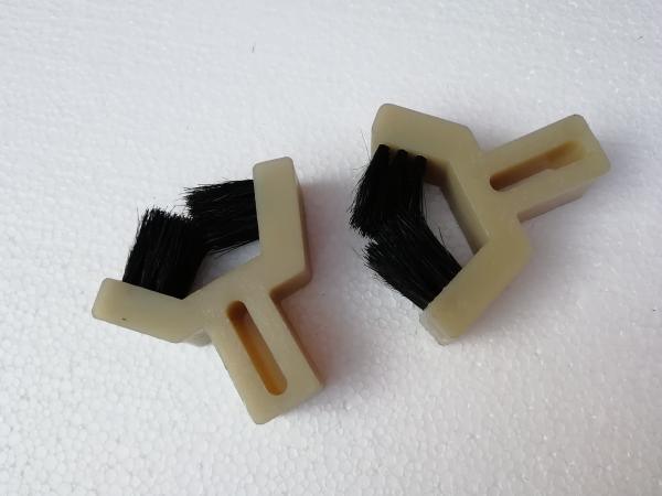 Quality Folding Machine Parts Saddle Stitch Brush for Saddle Stitching Muller Martini 889.0726.4 for sale