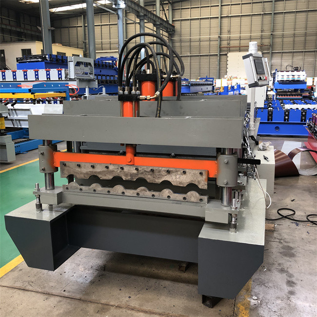 Color Coated Glazed Tile Roll Forming Machine 20m/min Roofing Sheets Making Machine
