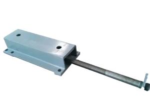 China Conveyor Belt Screw Tensioner Device For Manual Belt Control In Mining Plants wholesale