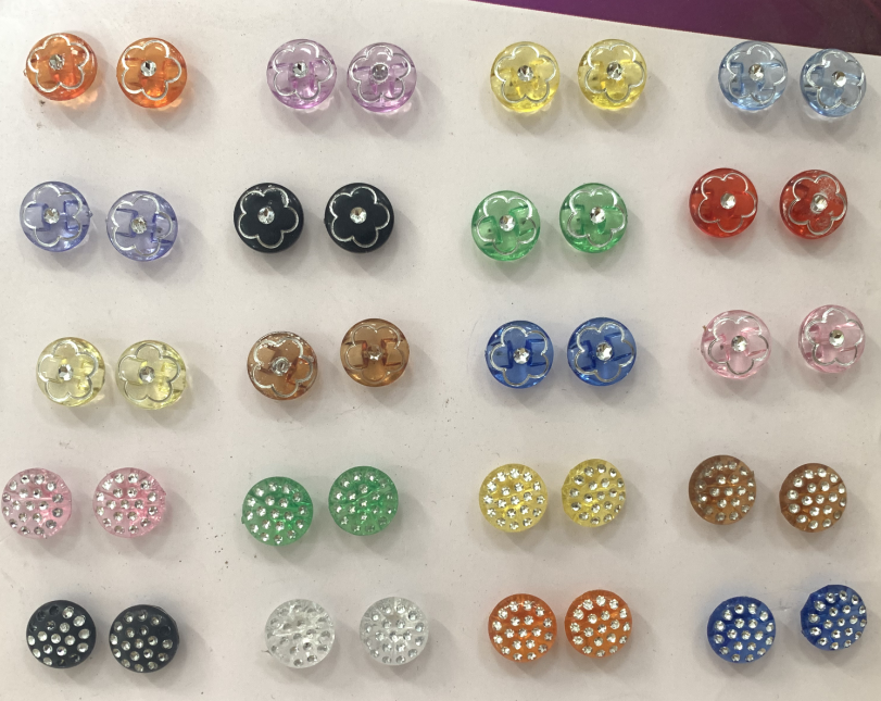 wholesale large quantity plastic shirt coat button shine stone button for garment