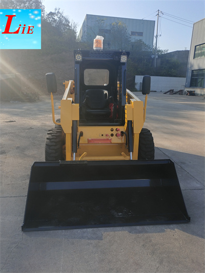China Skid Steer Loader Supplier Wheel Skid Steer Loader WS65